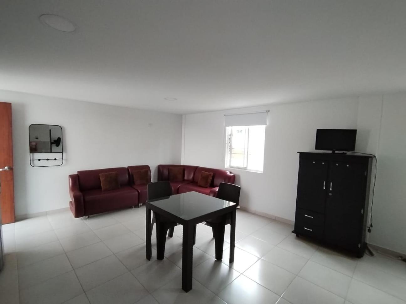 Apartamento En Libertadores - San Antonio - Zona Turistica De Cali Apartment Ngoại thất bức ảnh